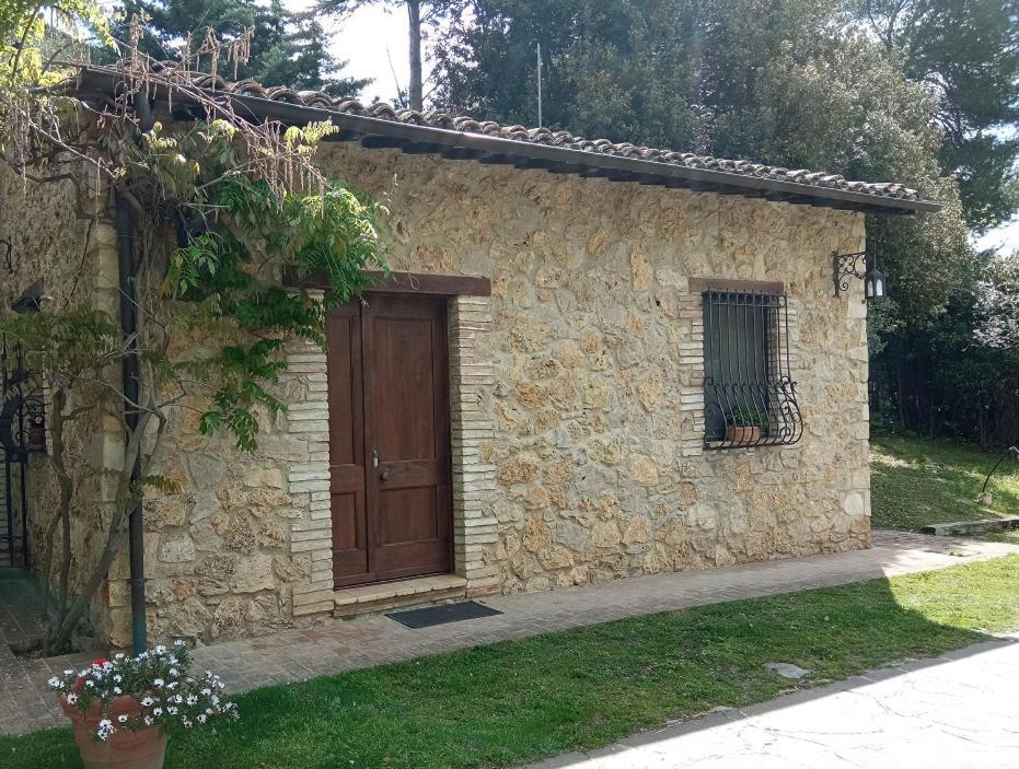All'Ombra Di San Damiano Assisi Exterior foto